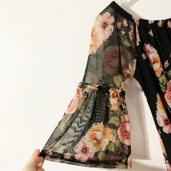Potter’s Pot Floral Off The Shoulder Lined Dress Sheer Bell Sleeves with Ruffles - Picture 5 of 9